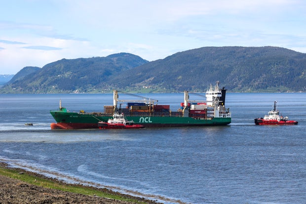 The 443 feet ship finally liberated after almost arriving at Norway home while the owner slept: " 2 Norway-MarĂtima accident