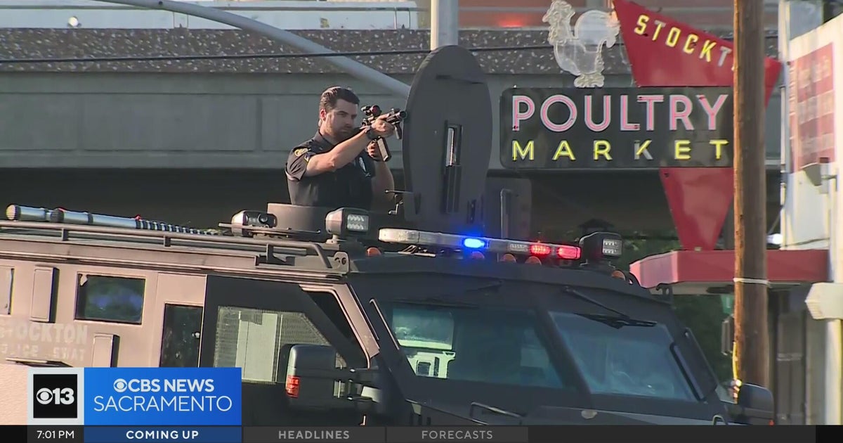 Stockton police search for suspects after 2 men shot and killed - CBS ...