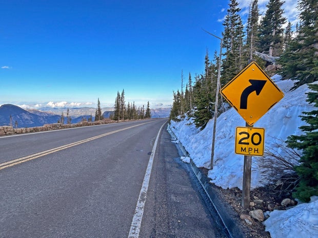 trail-ridge-road-open-1-rmnp-on-fb.jpg 