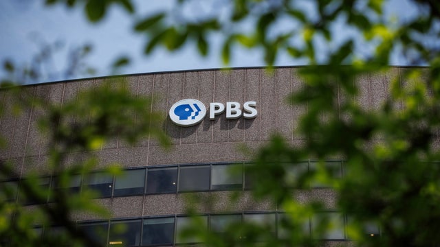 DC: Trump Executive Order Ends Funding for NPR and PBS 