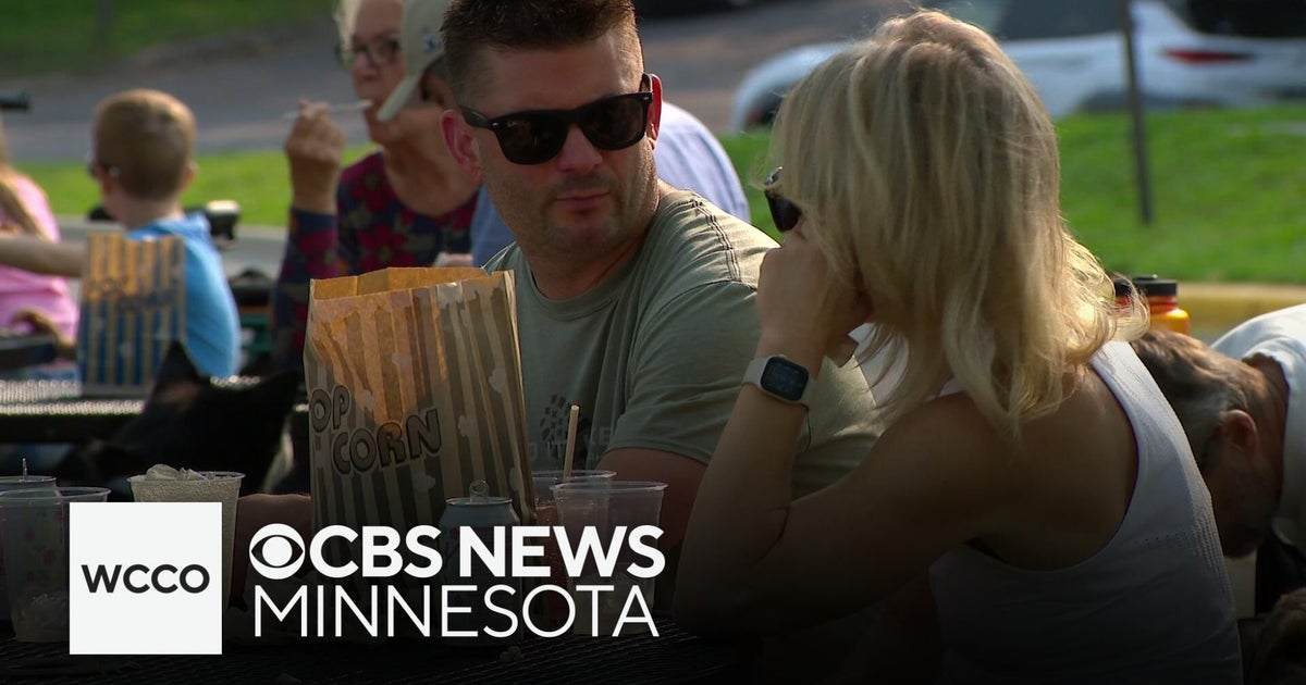 Seasonal businesses excited by the warm weather; boost in business