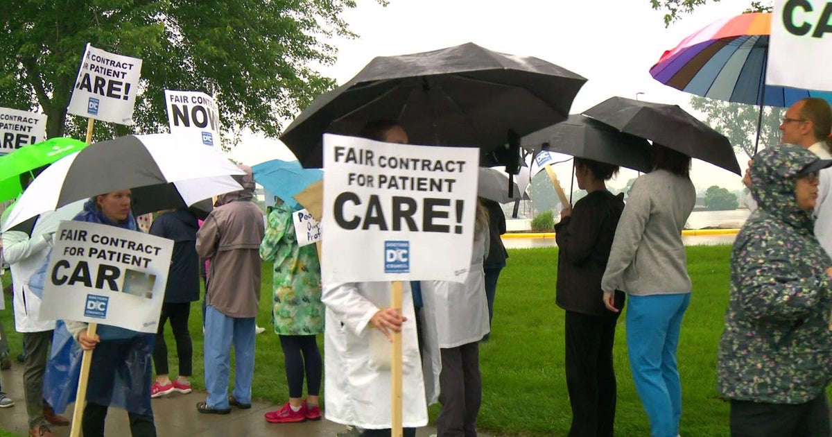 Allina Health Medical Staff Launch Historic Union Picket for Improved Work-Life Balance