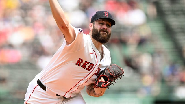Los Angeles Angels v Boston Red Sox 