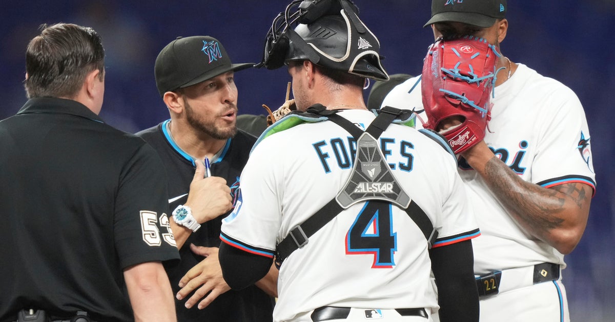 Rockies edge Marlins 3-2 Rockies edge Marlins 3-2