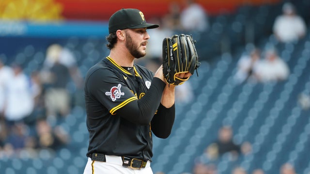 Houston Astros v Pittsburgh Pirates 