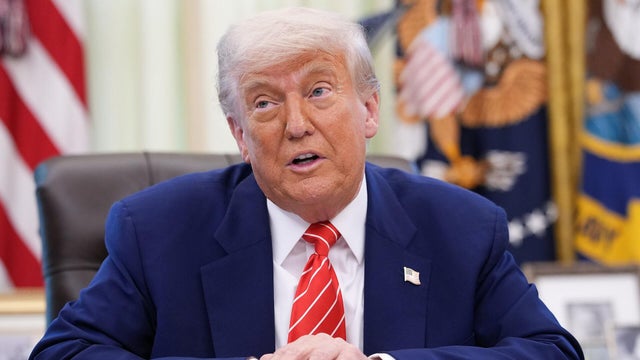 cbsn-fusion-trump-officials-considering-rule-that-would-keep-asylum-seekers-from-getting-work-permits-thumbnail.jpg 