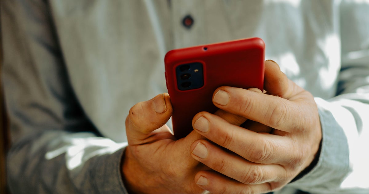 Get a text from the "Minnesota DMV"? It's a fake, officials say. 