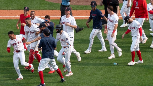 red-sox.jpg 