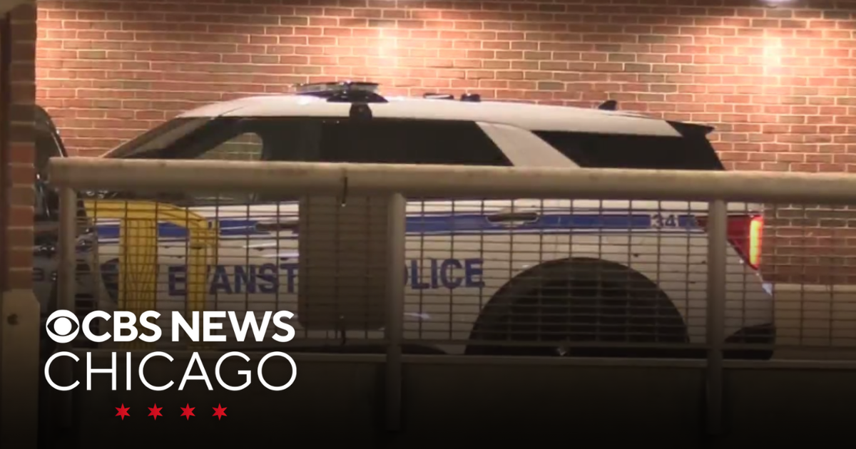 Security guard shot inside Evanston Hospital emergency room - CBS Chicago