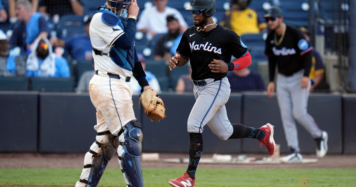 Hernandez gets go-ahead hit in 10th as Miami Marlins outlast Morel, Tampa Bay Rays 11-10