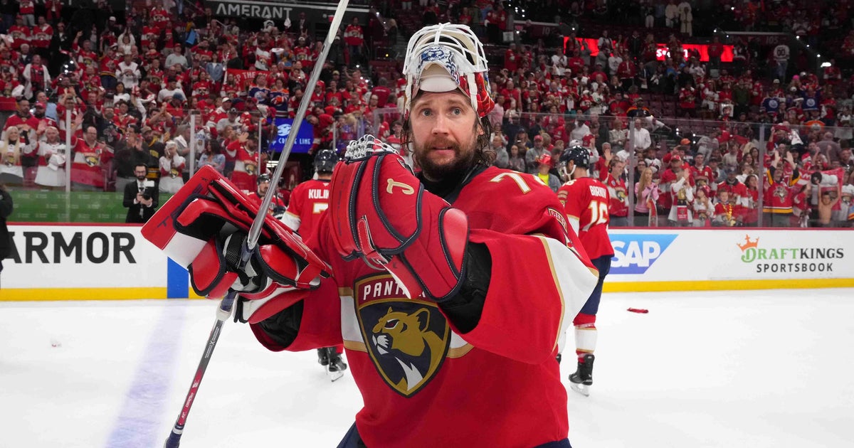 Florida Panthers crush Edmonton Oilers 6-1 in Game 3 blowout to take Stanley Cup Final lead Florida Panthers crush Edmonton Oilers 6-1 in Game 3 blowout to take Stanley Cup Final lead