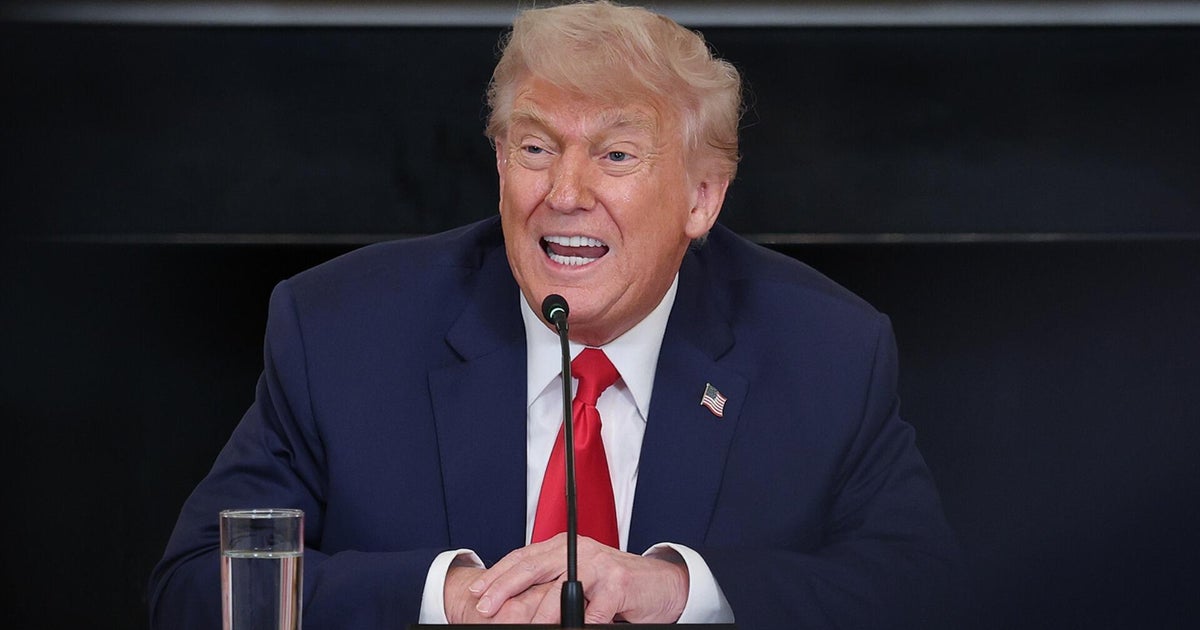 Trump rolling back federal power plant pollution limits
