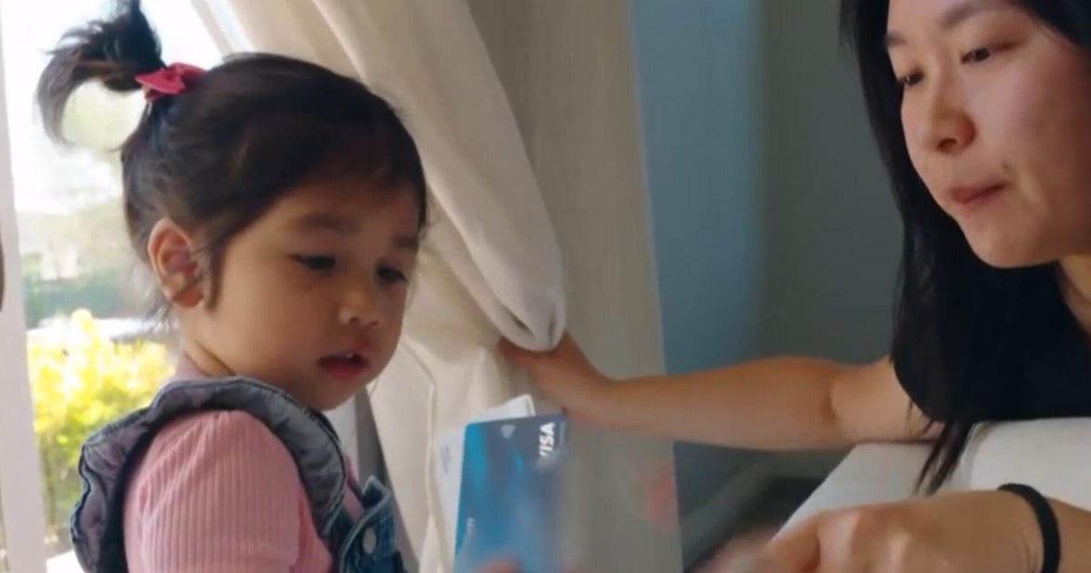 Why some parents are giving their babies credit cards: "It's a habit we build from a young age"