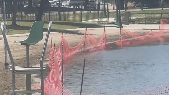 lodi-lake-beach-access-closed.jpg 