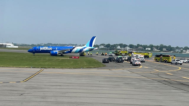 jetblue-flight-runway.jpg 