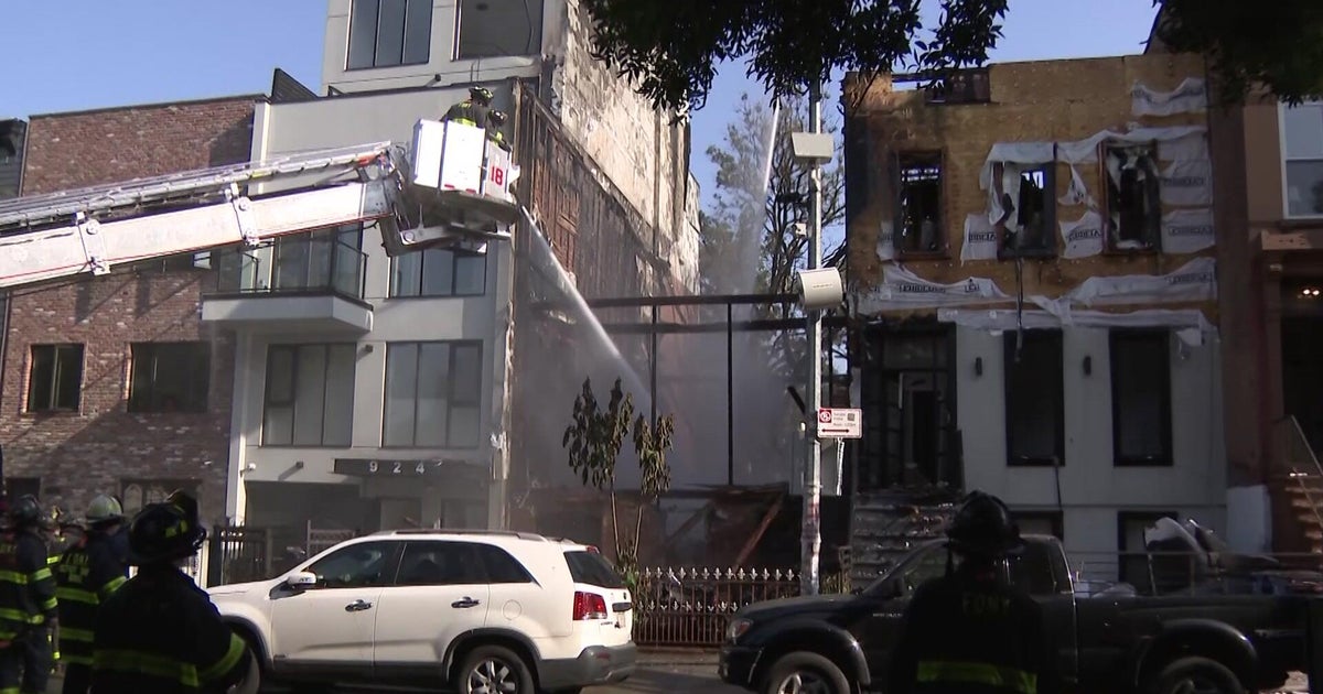 Suspect charged with arson in Brooklyn fire that destroyed 1 building, damaged 2 others