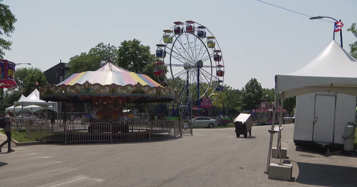 Preps under way for Chicago's Puerto Rican Fest amid concerns about ICE 