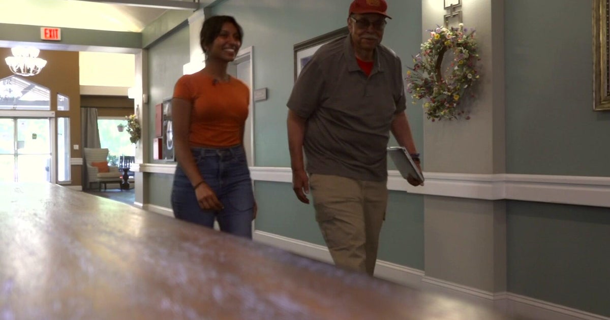 UC Davis top grad aims to revolutionize aging, befriends 95-year-old veteran through service 