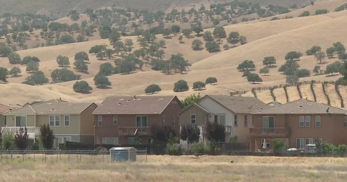 Diablo Grande residents demand answers over threat of water shut off 