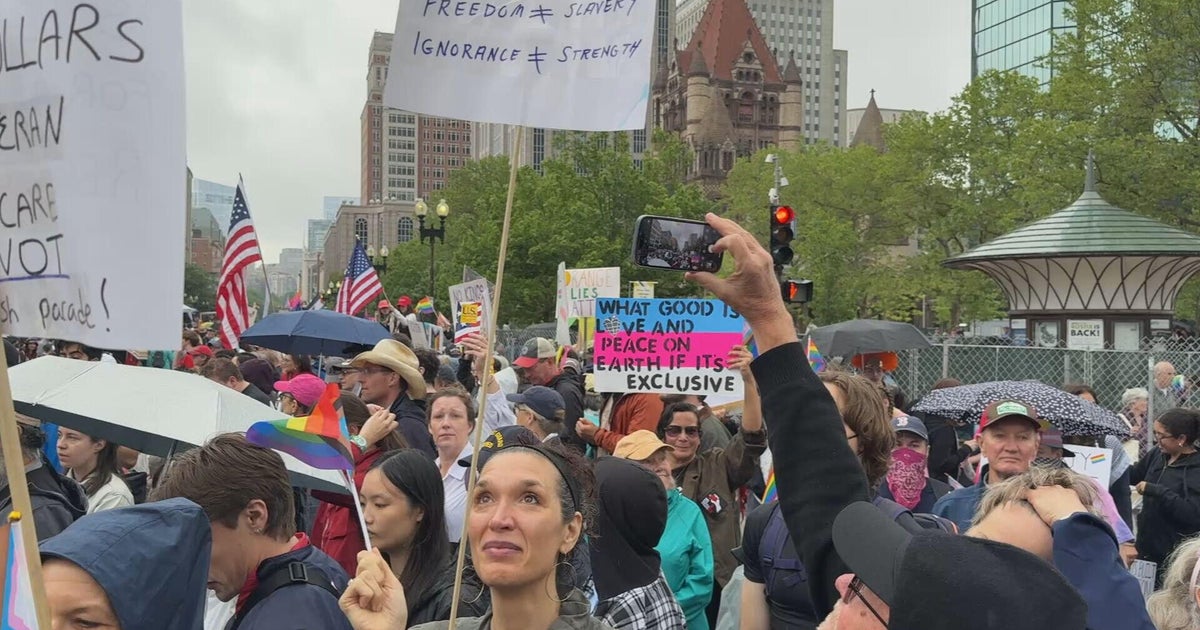 Boston "No Kings" protests during Pride parade peaceful, upbeat 