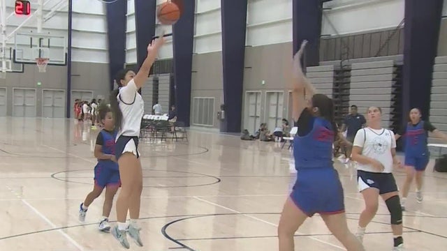 roseville-california-live-25-tournament-girls-basketball.jpg 
