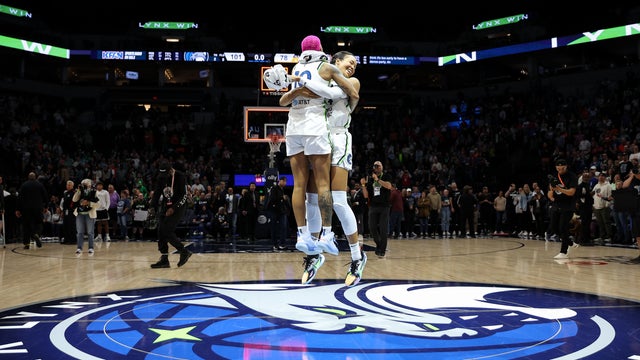 Los Angeles Sparks v Minnesota Lynx 