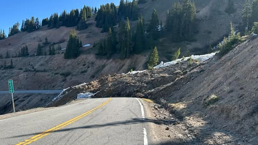 loveland-pass-mudslide-3-cropped-clear-creek-county-so-on-fb-jpg.png 