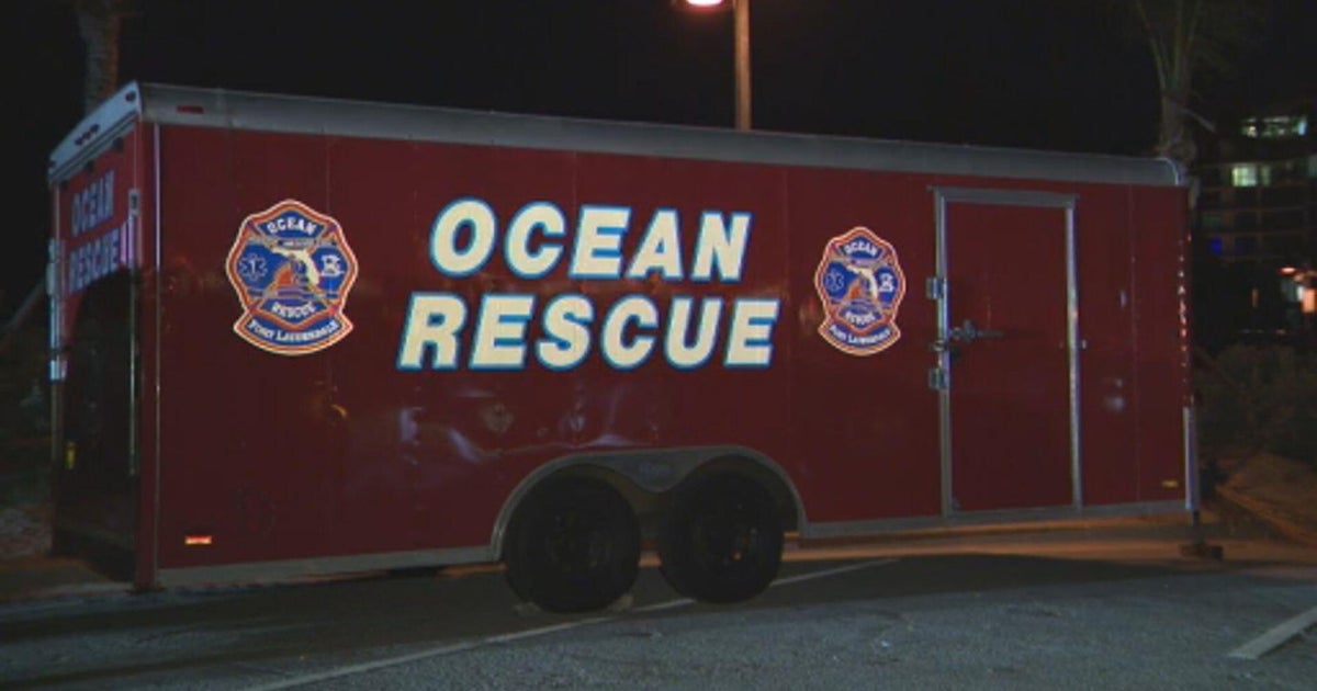 Father and daughter hospitalized after near-drowning in Fort Lauderdale 