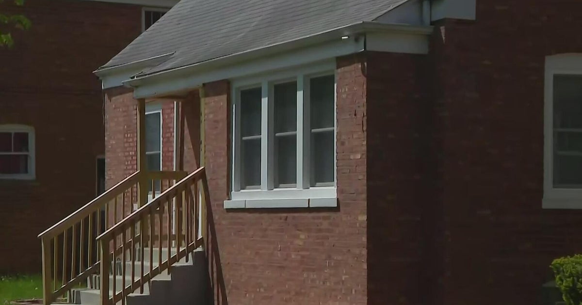 Ex-Dolton employee files motion to stop village's purchase of pontiff's childhood home 
