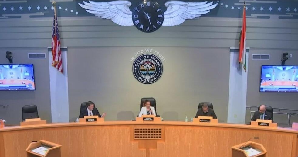Miami commission to discuss delaying 2025 election - CBS Miami