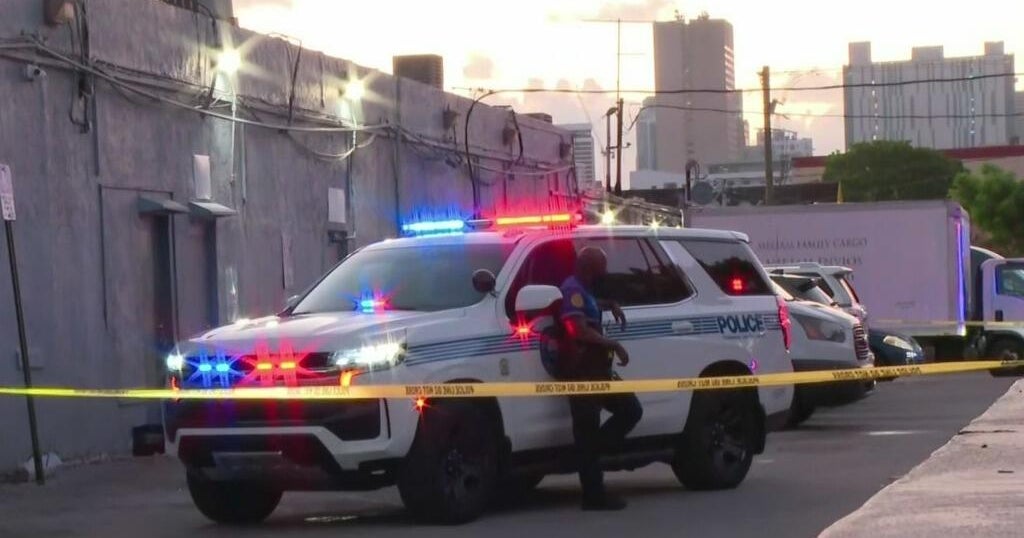 Man injured in Little Havana stabbing