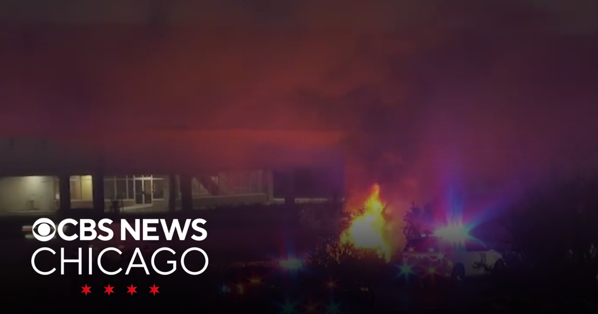 1 person killed in fiery crash after police pursuit in Hammond, Indiana ...