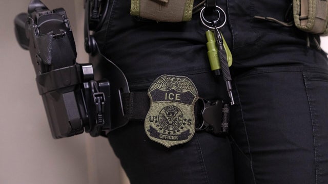 ICE Detains Immigrants Inside New York City Courthouses 