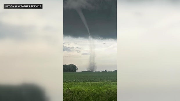 10p-vo-severe-wx-wcco81sg.jpg 