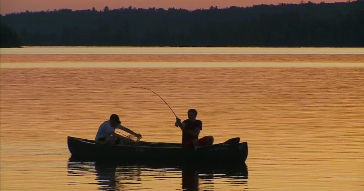 4 ways to stay safe on vacation if severe weather hits 