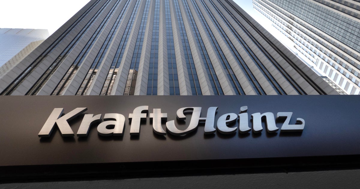 Kraft Heinz splitting up, reversing decade-old megamerger