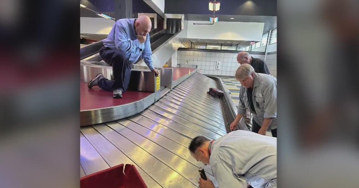 Pittsburgh airport workers recover missing diamond from wedding ring for traveler 