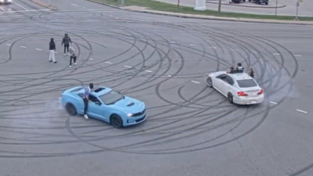 street-racing-drivers-sought-by-police-in-plymouth-meeting-pennsylvania.jpg 