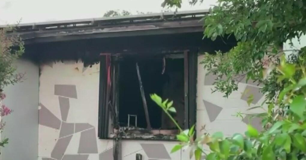 Fire destroys Miami Gardens home, kills dog - CBS Miami