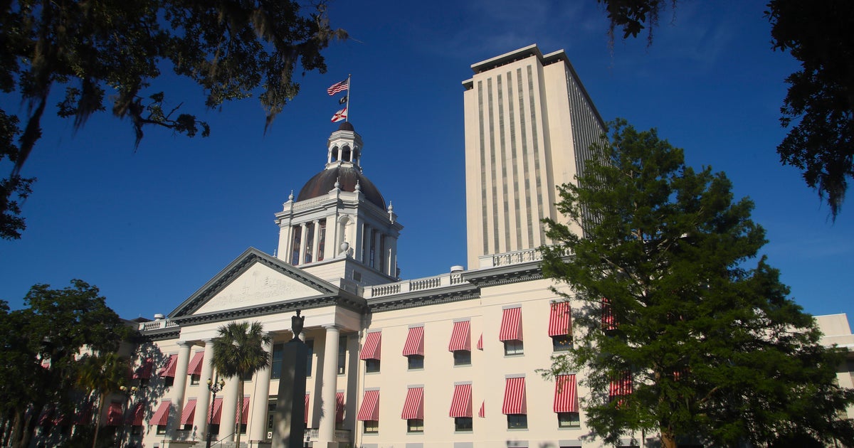 Florida lawmakers pass charter school expansion on last day of session 