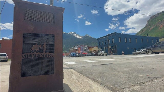 silverton-public-trash-can.jpg 