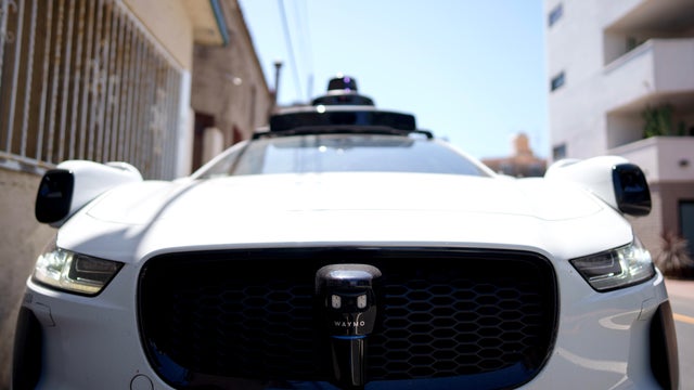Waymo Recalls Over 1200 Driverless Cars After Collisions Related To Software 