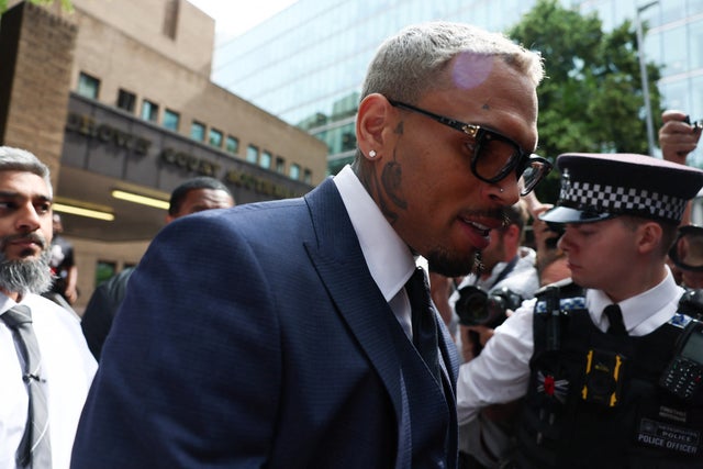 Chris Brown pleads not guilty to beating music producer with bottle in  London nightclub in 2023 - CBS News