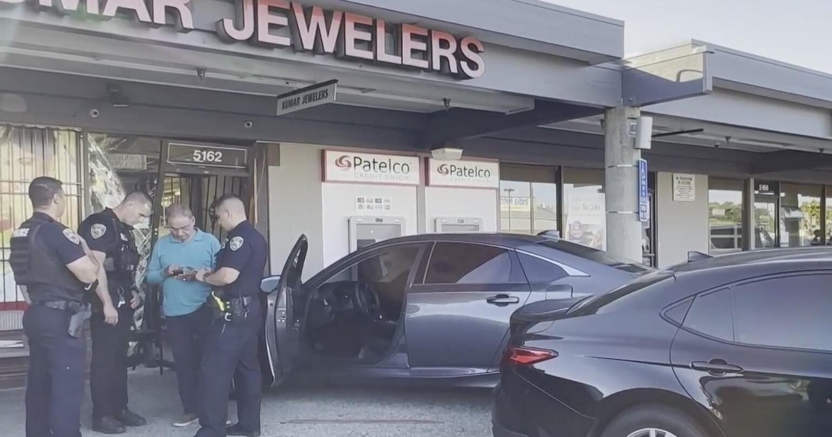 Fremont police arrest 4 suspects after robbery at Kumar Jewelers 