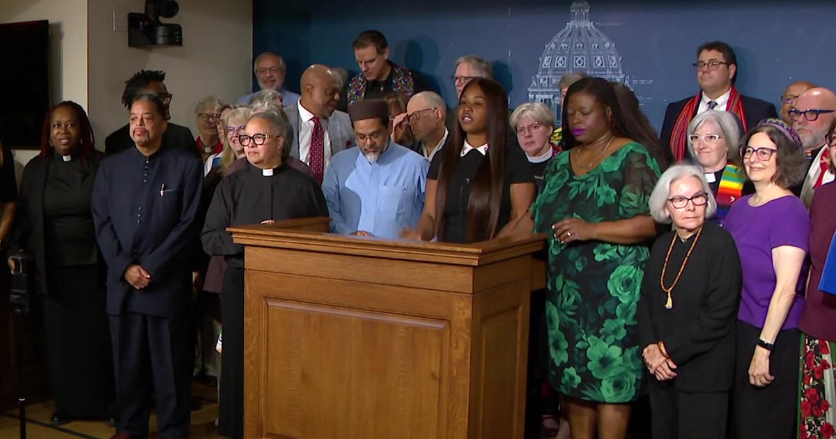 Faith leaders gather at Capitol in plea to end political violence 
