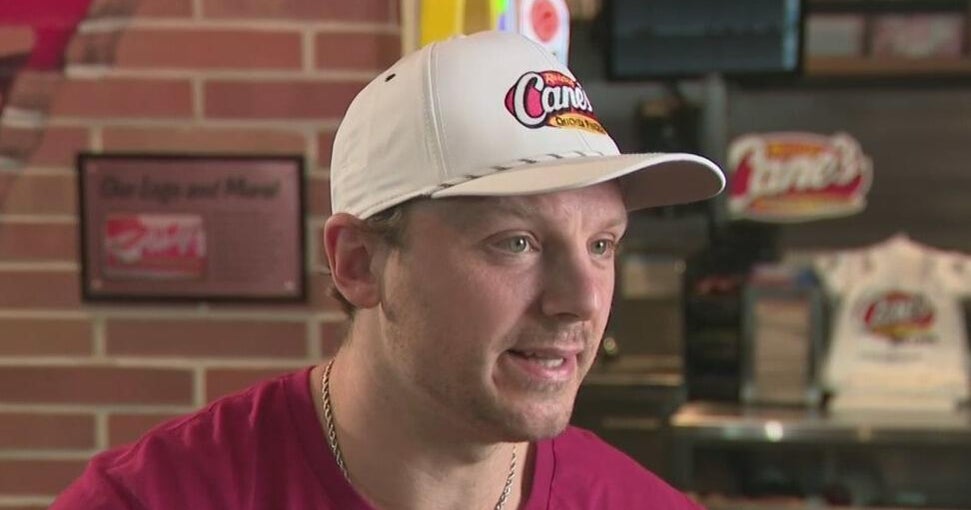 Panthers star Sam Reinhart works celebratory “shift” at Raising Cane’s