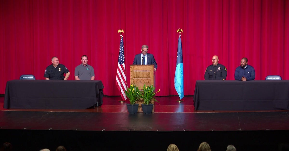 Healing event unites Minnesotans seeking answers after attacks 