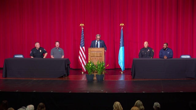 10p-champlin-mtg-pkg-wcco82yl.jpg 