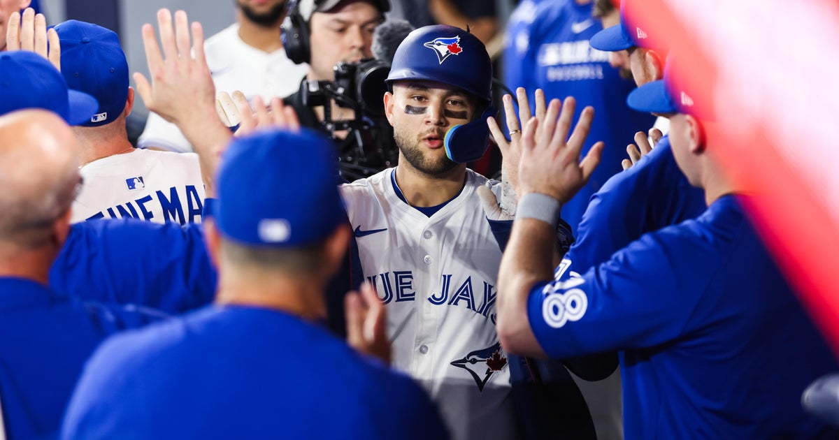 Guerrero and Bichette homer as the Blue Jays beat the White Sox 7-1 