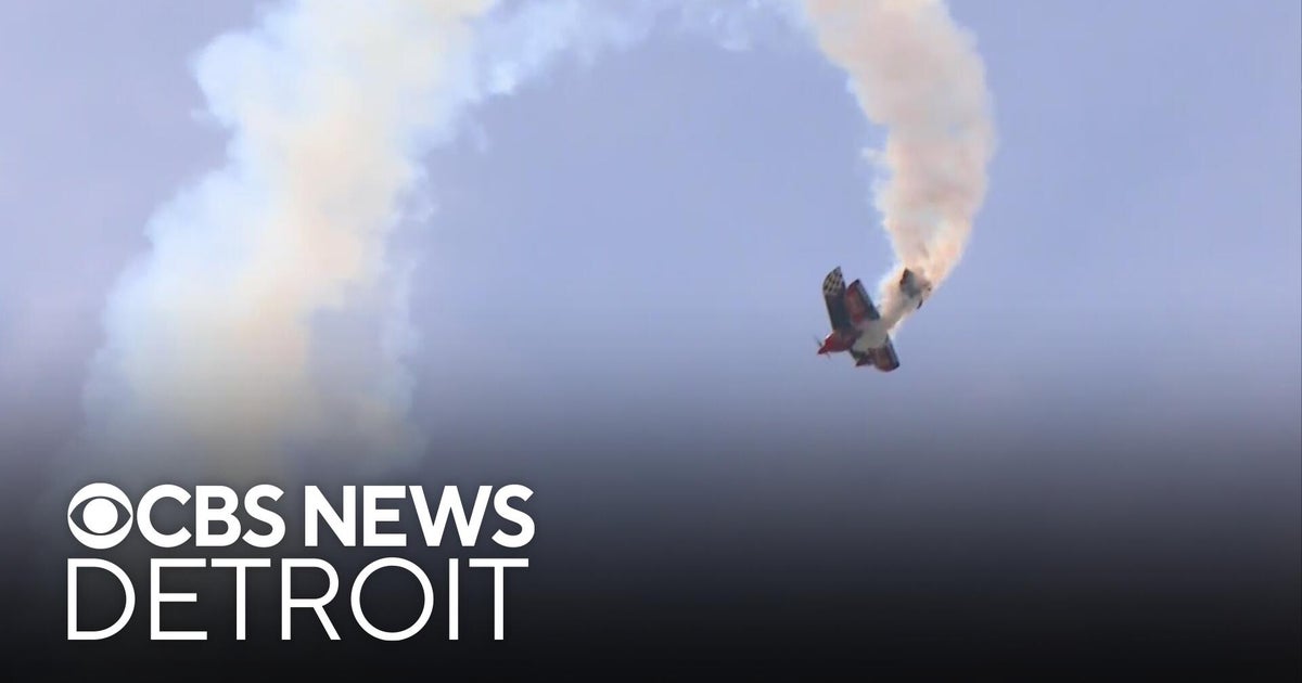 2025 Paris Air Show Draws 2500 Exhibitors, Features French F35 Flight